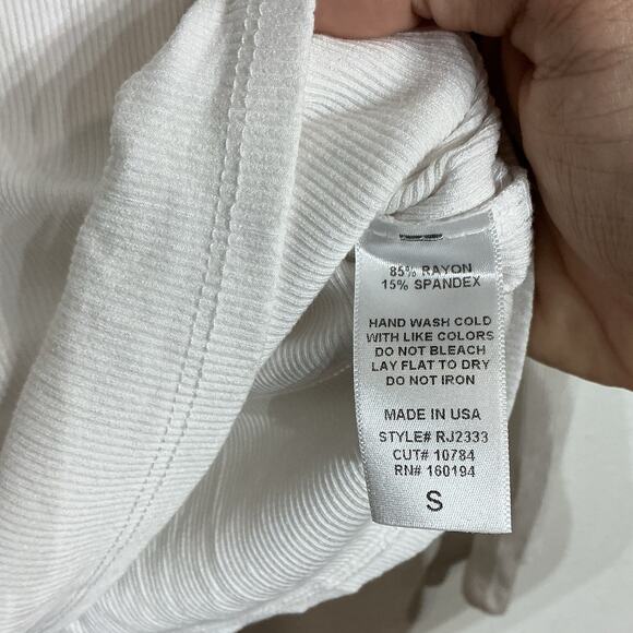 By Together White Long Sleeve Mock Neck Turtleneck Sz S - Picture 5 of 9